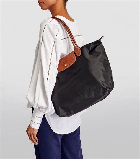 Longchamp Le Pliage Original Tote .